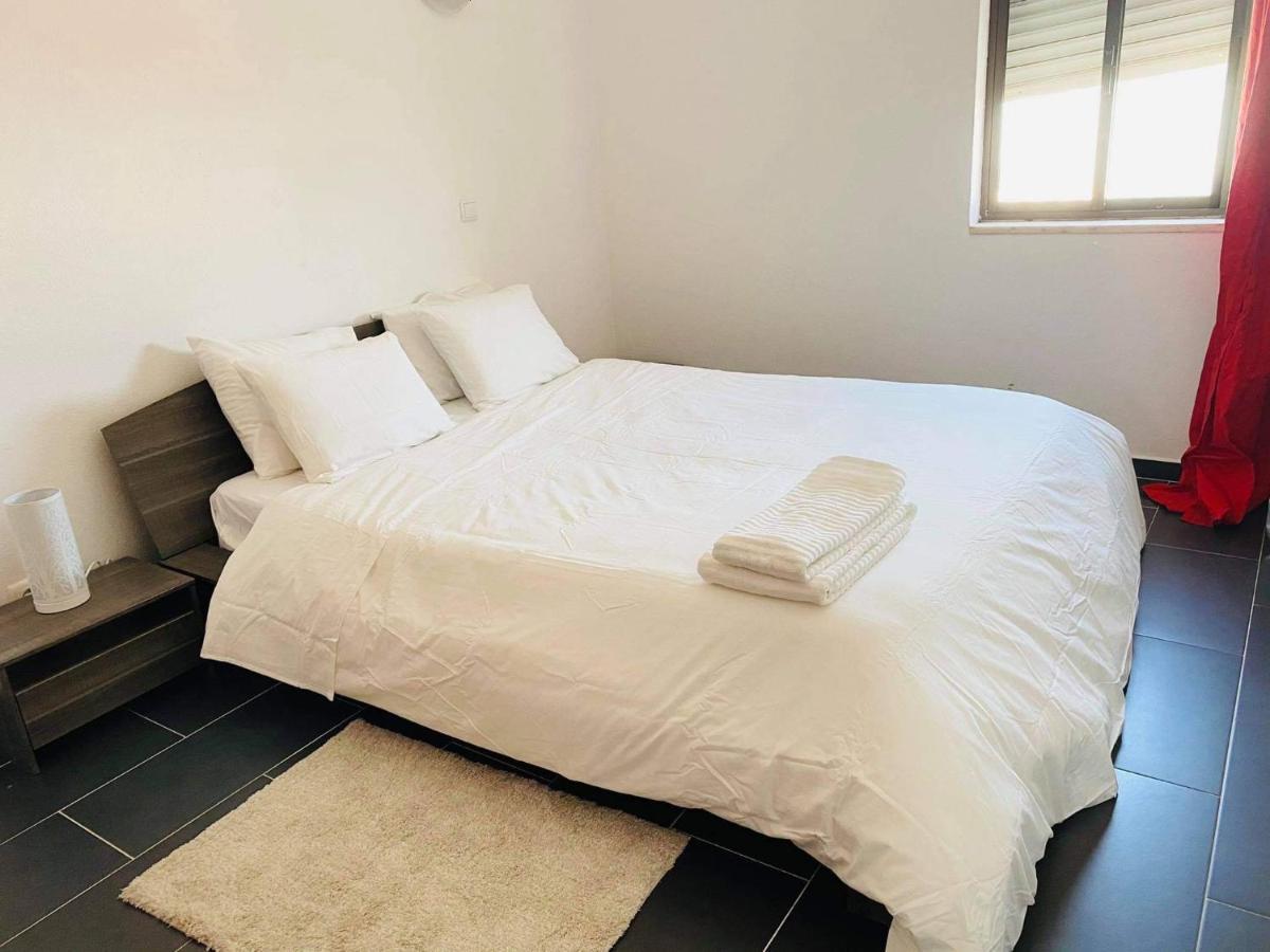 Albufeira Beach Side Apartment Dış mekan fotoğraf